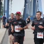 Elbe-Brcken-Lauf in Magdeburg 29.05.2016  Foto: Stefan Wohllebe